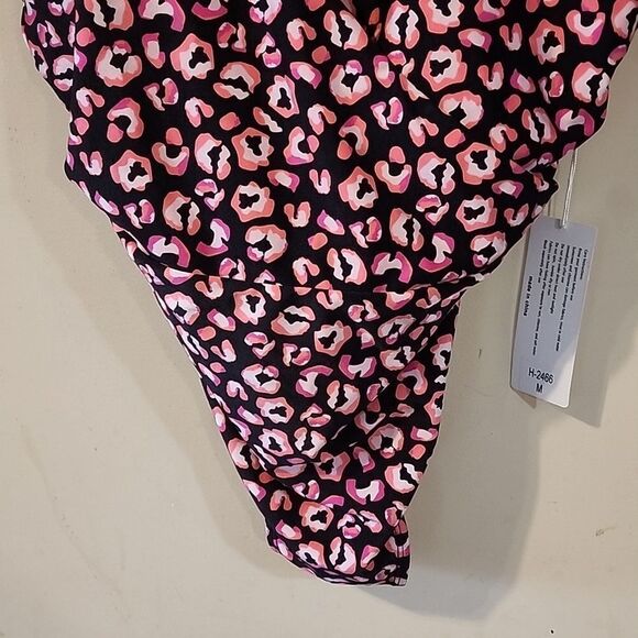 Stylish Swimwear medium NWT - Picture 2 of 6